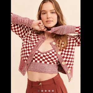 Find Me Now Presley Knit Cardigan /Red 
Size: M